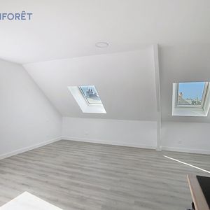 Apartment - Photo 2