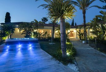 Luxury Villa for rent in Marbella Del Este, Spain