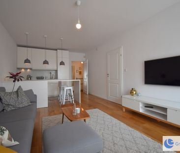 Od 1.05.2026! Śliczne, 2 pokoje, Zabłocie, garaż - Photo 4