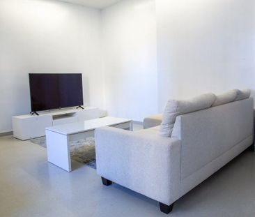 Avenida de Sidónio Pais, Lisbon, Lisbon 1050-215 - Photo 3