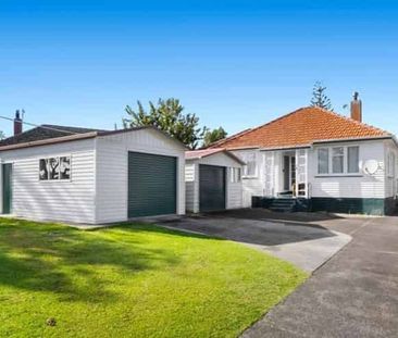 Tauranga 3 bedroom home in the city near Hospital - Photo 4