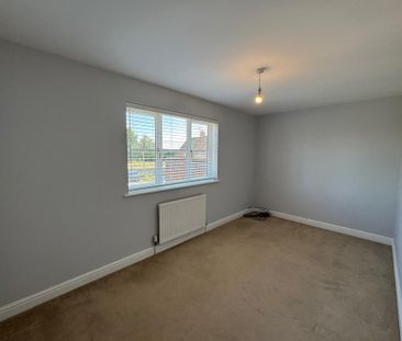 2 bedroom end of terrace house to rent - Photo 6