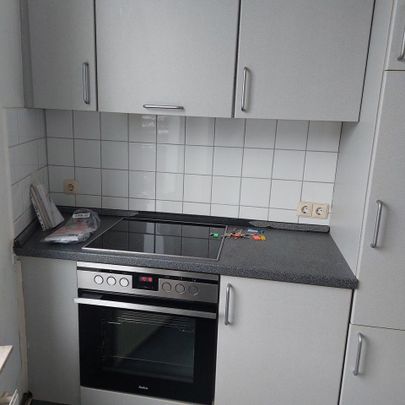 3-Zimmer-Wohnung in 1. Etage / Balkon Südseite - Foto 1