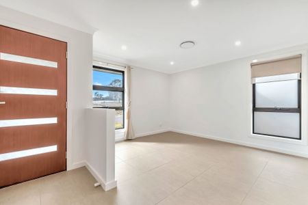 3 BEDROOM FAMILY HOME - Photo 3