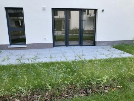 2 Zimmer mit großzügiger Terrasse und Stellplatz mit E-Ladefunktion - Photo 2