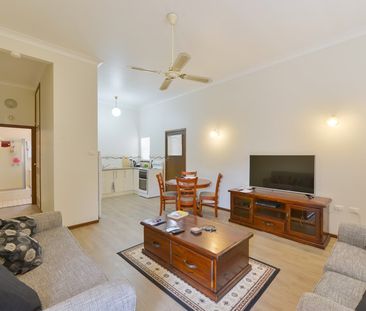 EAST TAMWORTH - Fully Furnished, Ideal Location - Photo 5