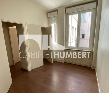 Location Appartement 3 pièces 74m² ST ETIENNE 42000 - Photo 2