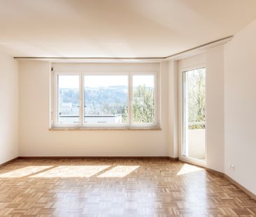 Sonniger Balkon und viel Charme – Ihre neue Traumwohnung wartet - Foto 3