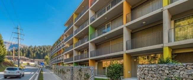 Living in the mountainous and hiking region - Photo 1