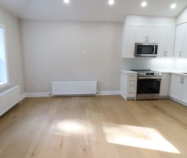 For Lease - 875 Millwood Road Unit# 3B, Toronto, Ontario - Photo 3