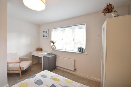 Partridge Mews, Chertsey, KT16 - Photo 5