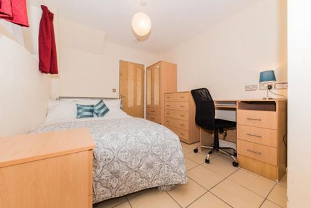 6 bedroom house to rent - Photo 5