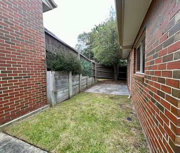 1/23 Baden Powell Place, Mount Eliza VIC 3930 - House For Rent | Do... - Photo 3