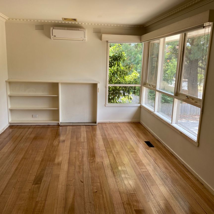 Prime Unit Living in Top School Zoning - Photo 1