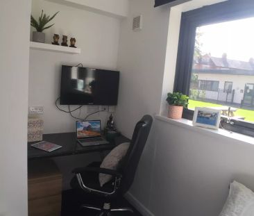 Ensuite Room (Gold-B) - Photo 5