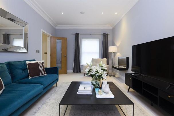 4 bedroom townhouse to rent - Photo 1