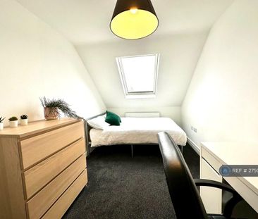 7 bedroom terraced house to rent - Photo 1