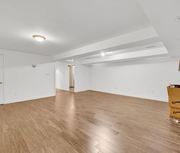 For Lease - 11 Alanno Way, Vaughan, Ontario - Photo 5