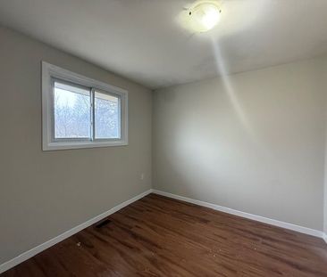 For Lease - 459 Hale Street, London East, Ontario - Photo 1