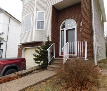 FOR RENT – 48 Glenbourne Court, Halifax, Nova Scotia - Photo 2