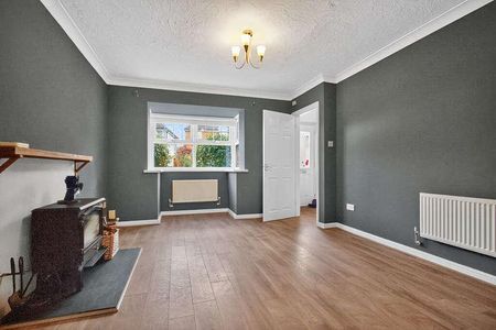 Maes Y Crofft, Morganstown, Cardiff, CF15 - Photo 2