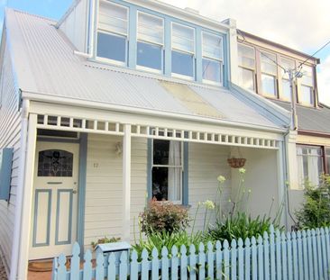 12 Strahan Street North Hobart TAS 7000 Australia - Photo 1