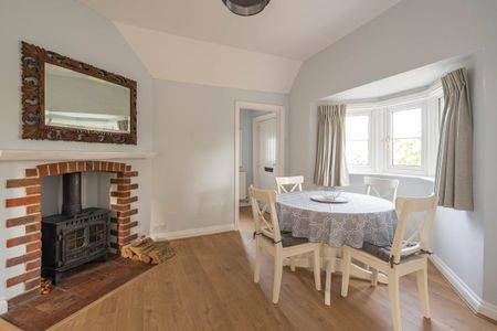 Reading Road, Upton, DIDCOT - Photo 2