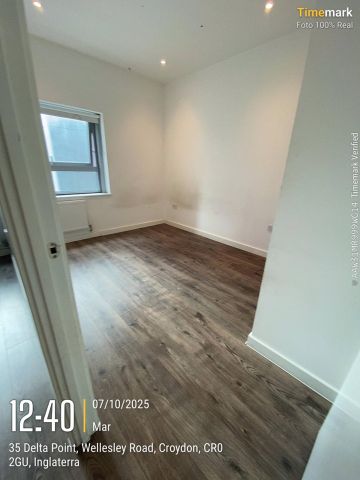1 Bed Flat, Delta Point, CR0 - Photo 3