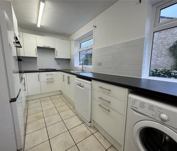 3 bedroom detached house to rent - Photo 6