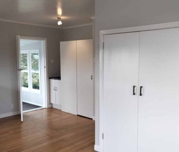 FRESH CLEAN AND LIGHT HOME - Photo 2