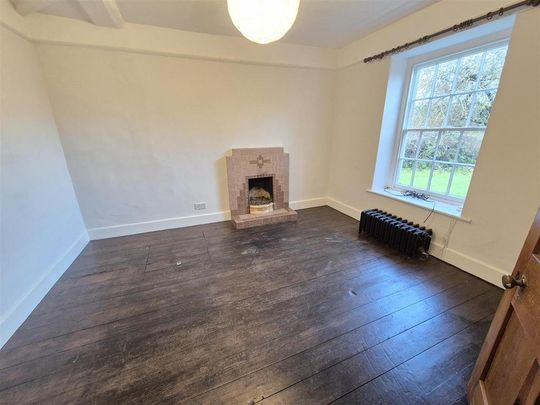 5 bedroom detached house to rent - Photo 1