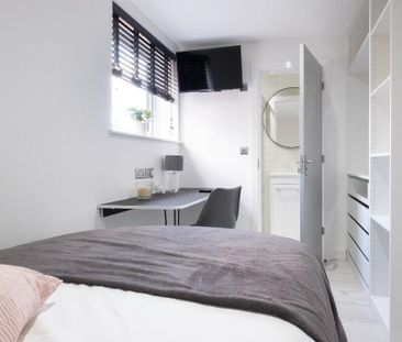 6 bedroom house to rent - Photo 4