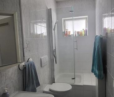 Mietwohnung 2,5 Zimmer EBK + Stellplatz + Balkon + Uninähe - Foto 1