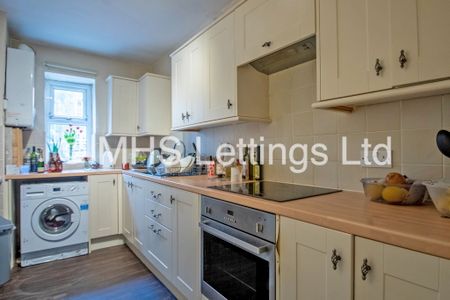 Flat A, Regent Lodge, 2 Grosvenor Road, Leeds, LS6 2DZ - Photo 3