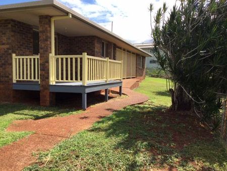 Central Living in Childers Township - Photo 4