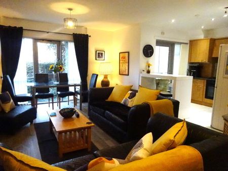 4 Ardmore Court, 2a Ardmore Avenue, Belfast, BT7 3HD - Photo 2