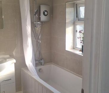 Studio to rent - Photo 6