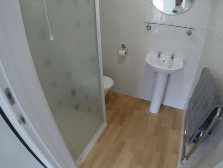 1 bedroom apartment to rent - Photo 5