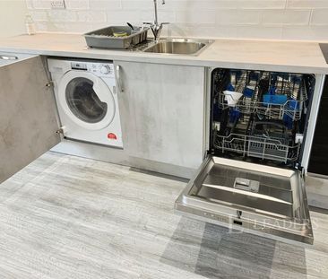 apartment to rent Lovell Lodge, 365 Milton Road, Cambridge, CB4 - Photo 3