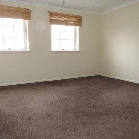 33c High Street, Cambs, March - Photo 3