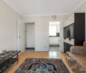 Fulham Road - Photo 1