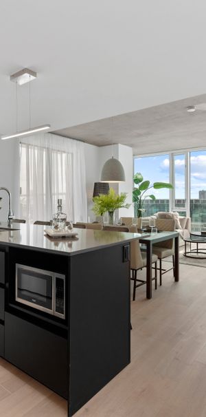 4 1/2 à Louer - Brossard, REM - Photo 1