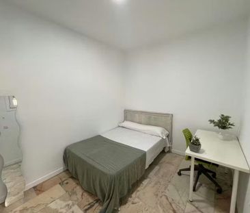 Calle Porvenir, Sevilla, Andalusia 41013 - Foto 3