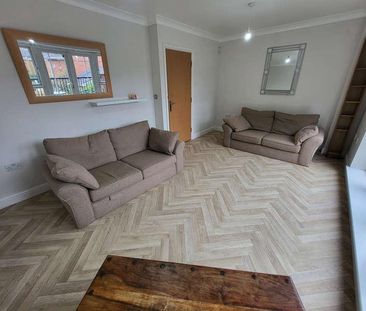 Drayton Street, Hulme, Manchester, M15 - Photo 3