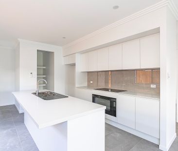 53 Havenside Drive, Garbutt QLD 4814 - House For Rent | Domain - Photo 5