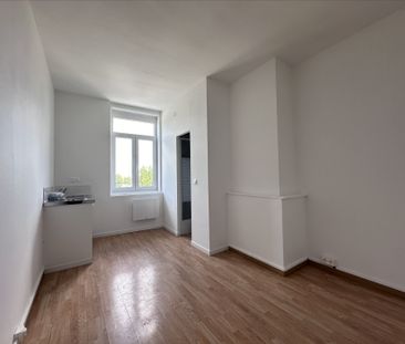 Location Appartement 1 pièce 15m² - Photo 3