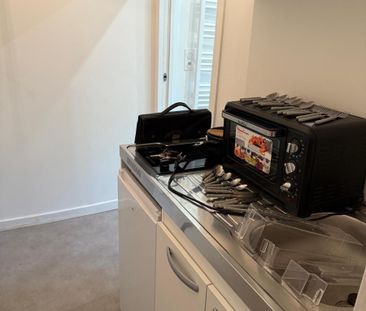 Location Appartement 1 pièce 17m² ISSY LES MOULINEAUX 92130 - Photo 2