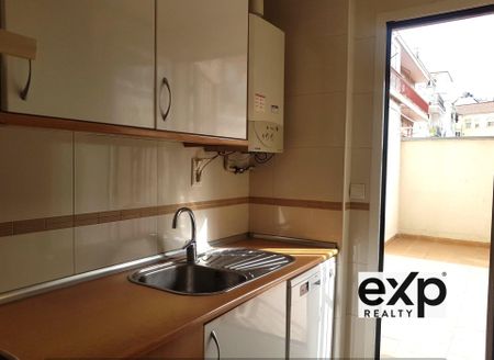 Apartamento luminoso con amplio patio privado en Ventilla–Almenara - Photo 5