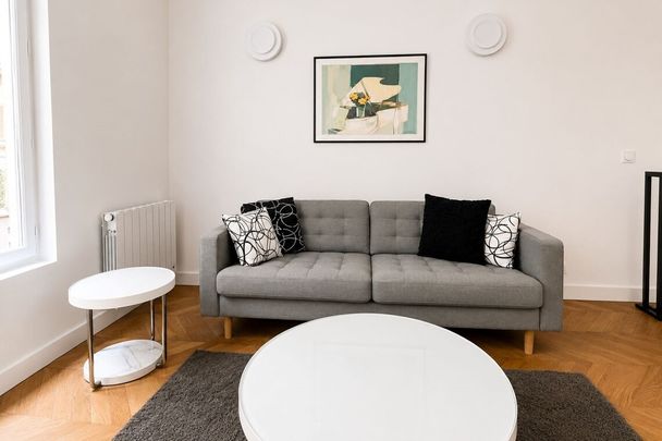 Appartement à louer rue de Chaillot, Paris 16ème - Photo 1