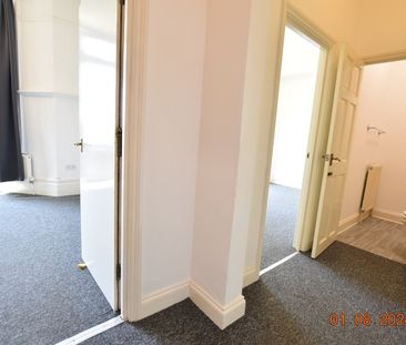 1 Bed Flat, Hart Hill House, LU2 - Photo 4